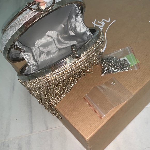 Diamond Rhinestone Clutch Purse - Picture 3 of 4